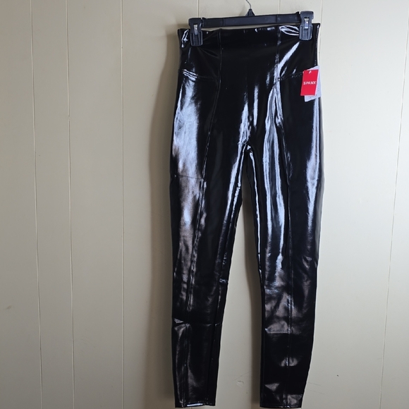 SPANXshape Faux Leather Patent Leggings Medium - Picture 5 of 16